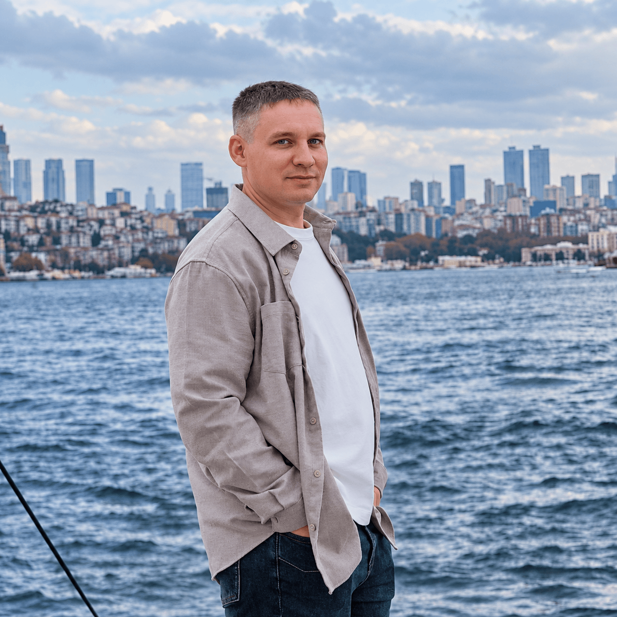Дмитрий Толмачёв — основатель LEDRAMKA RND